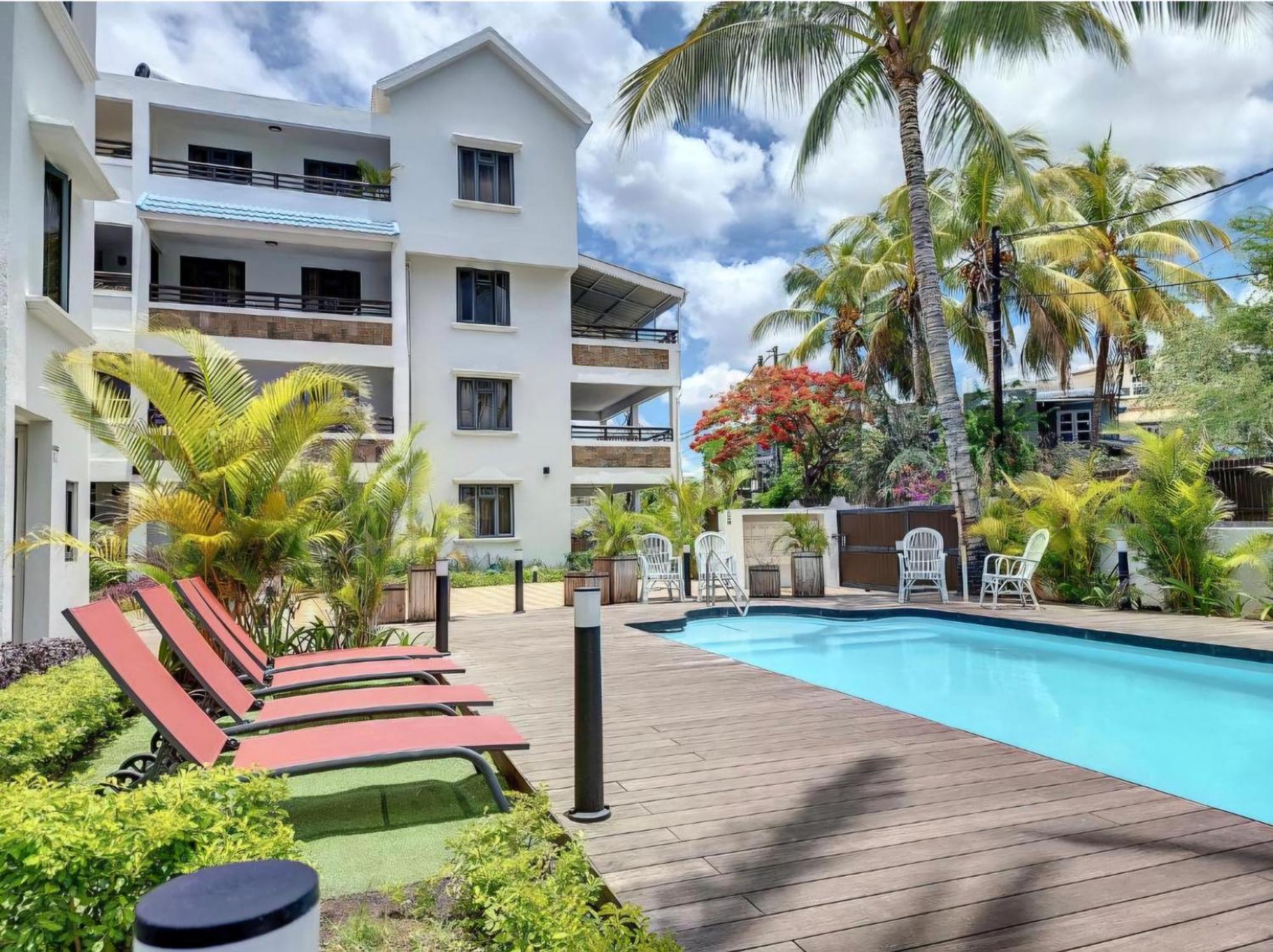 Sweet Beach Apt-Pool, Terrace, Ground Floor, Few Steps From Beach! Flic en Flac Exterior photo